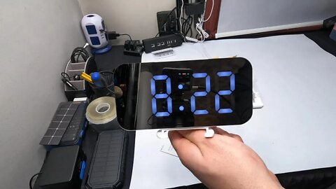 Unboxing: Digital Alarm Clock with LED Display - Bilivein Small Electric Desk Clock