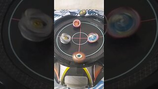 o inesperado aconteceu no final #beyblade #batalhadebeyblade #beybladeburst
