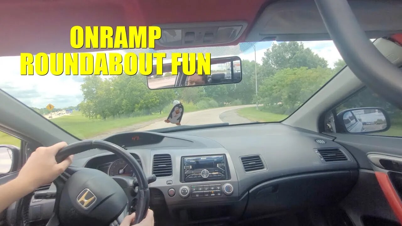 2006 Honda Civic Si - Onramp Roundabout Fun - FAST CITY DRIVING