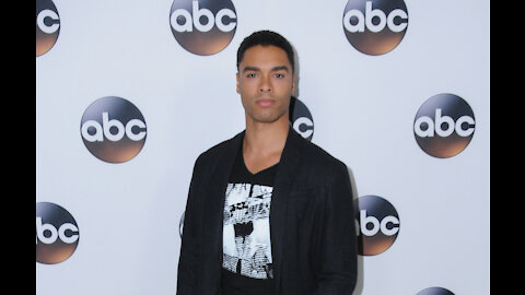Single and ready to mingle! Hollywood's most eligible bachelors