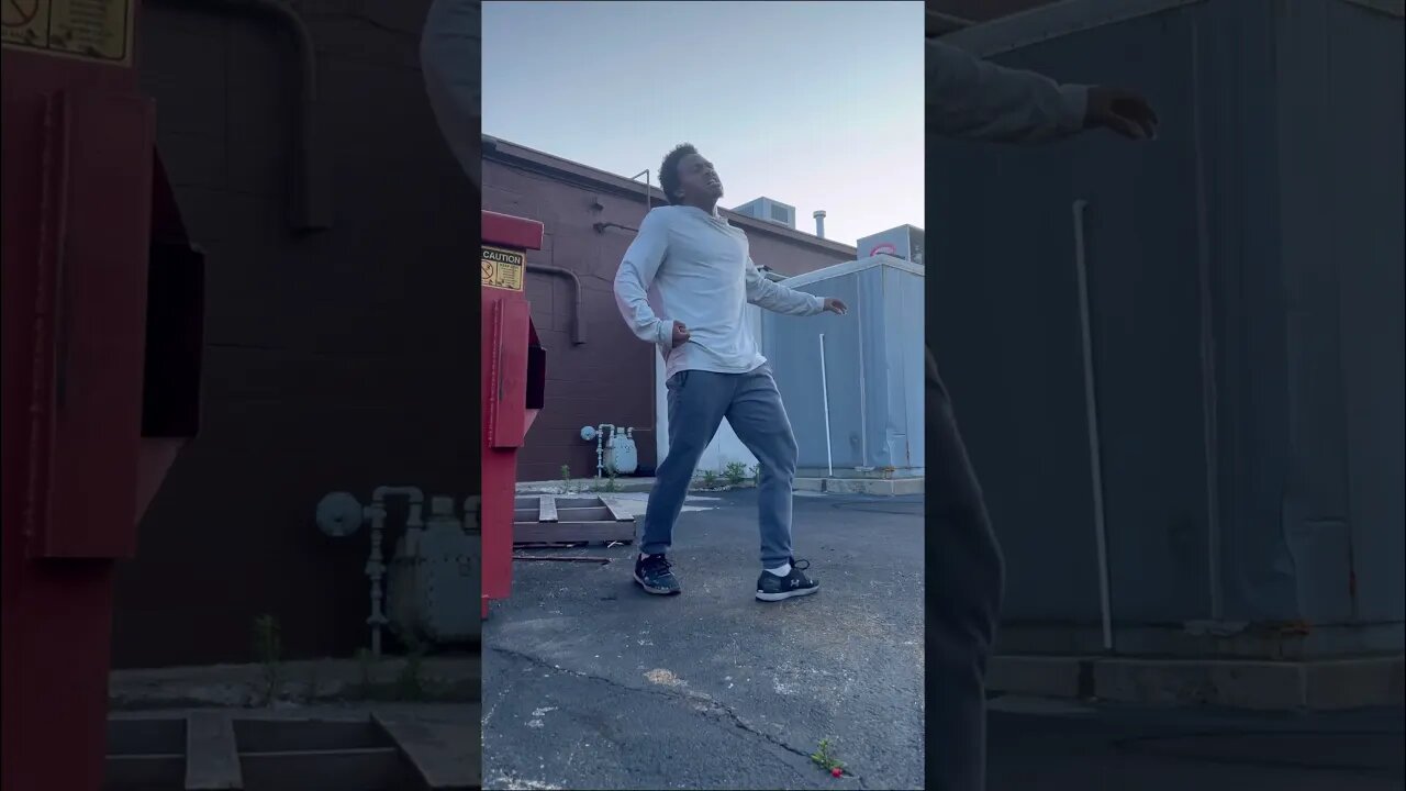 Tech N9ne B.I.T.C.H ft. T-Pain