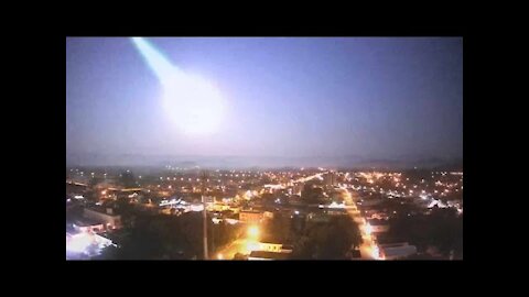 FocusOn News Meteor turns night into day in Brazil