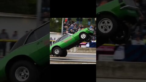 1968 Camaro Wheelstand and Crash #camaro #wheelstand #dragracing