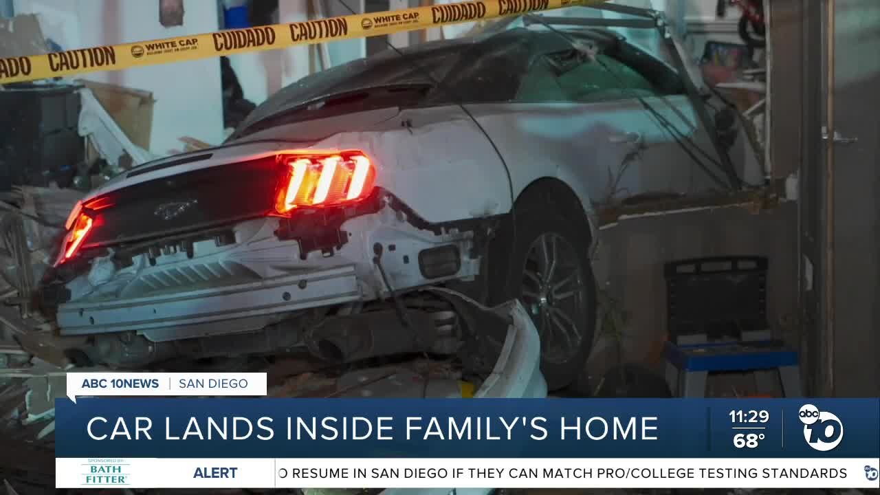 Car crashes into family's Mt. Hope home
