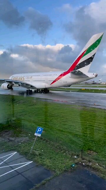 Airbus A380 and its size