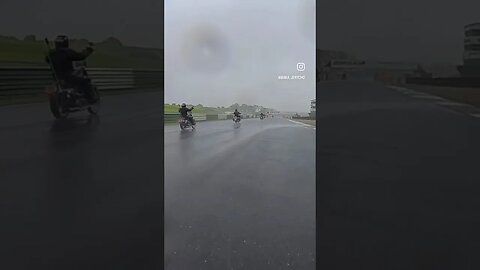 Come rain or shine!!! We hitting the race track on the Sportster chop 🤣 #motorcycle