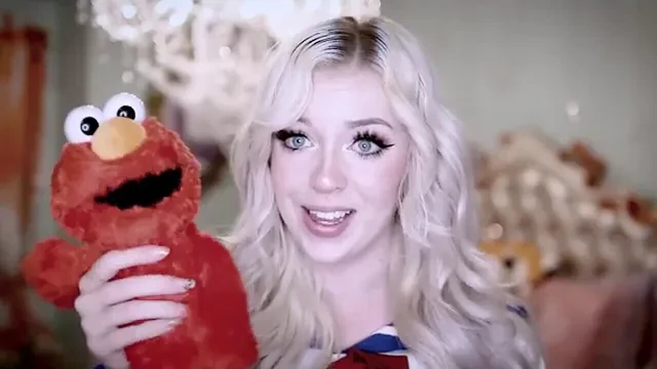 Do NOT Play Hide & Seek With Elmo at 3AM ELMOS CURSED @LyssyNoel Reuploaded
