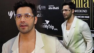 Varun Dhawan Cool Looks At IIFA Awards 2023 😍