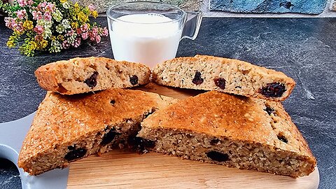 The best diet cake with oats, cashews and yogurt! You will want to make it every day!