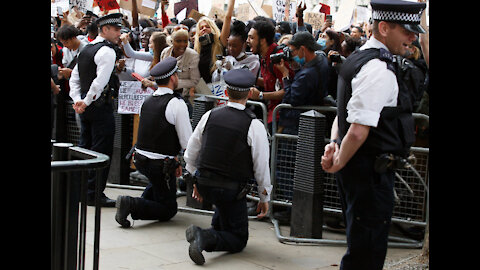Police and the illusion of solidarity.