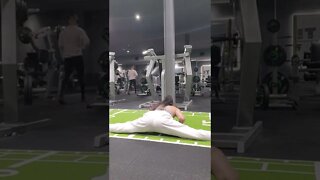 HOW TO DO THE SIDE SPLITS PANCAKE #SHORTS