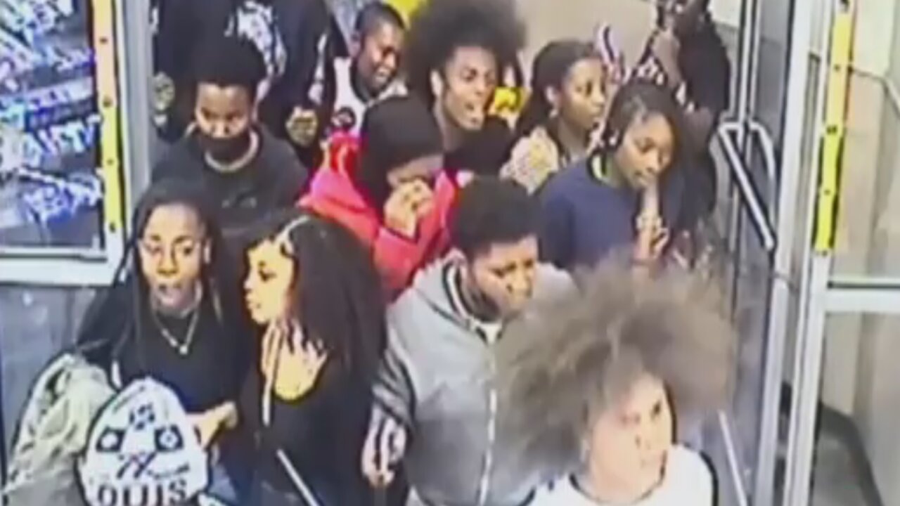 Philly Wawa 'Youths', 'Teenage Mob', 'Young People'... Are Niggaz