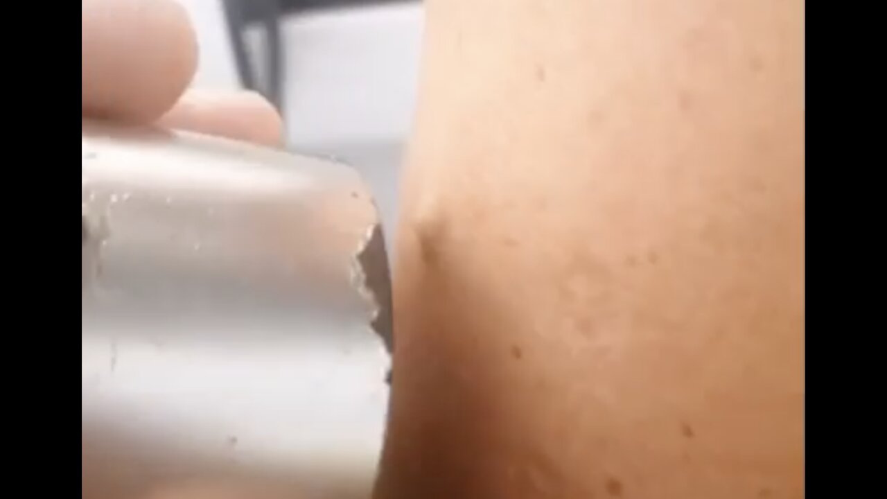 Magnets Pulling Particles Out Of Ç0NV1D P01$0N VaXX Site