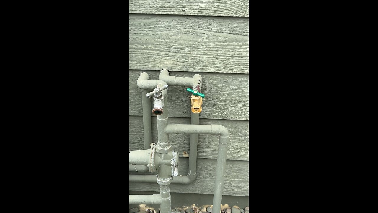 How to replace an outdoor water faucet