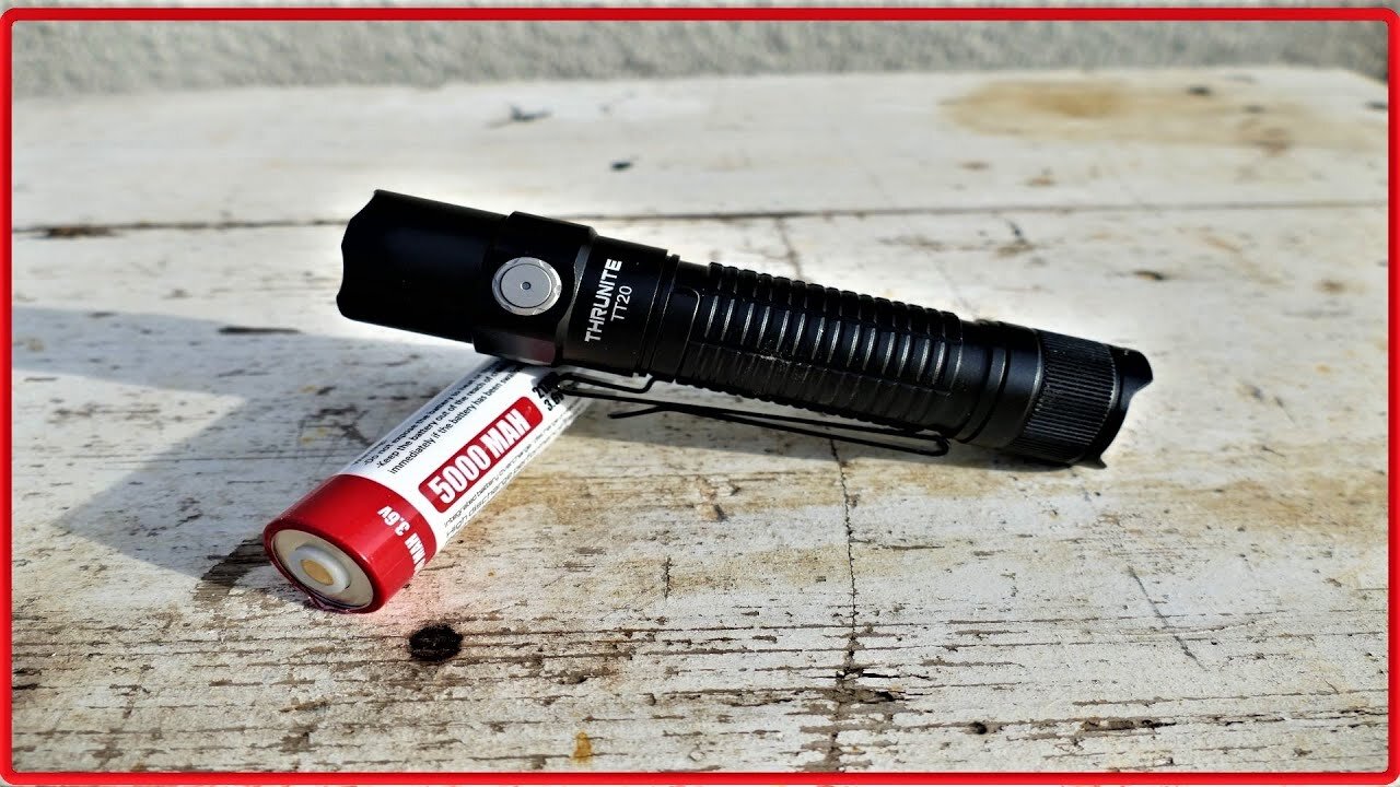 ThruNite TT20 LED Torch Water Resistance Test and Review