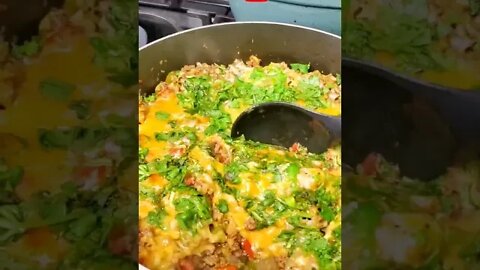 Keto Lazy Day Mexican Skillet #shorts By Tiktok @ketowithsammy