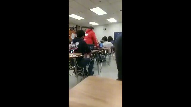 BULLY GETS KNOCKED OUT 💯💯