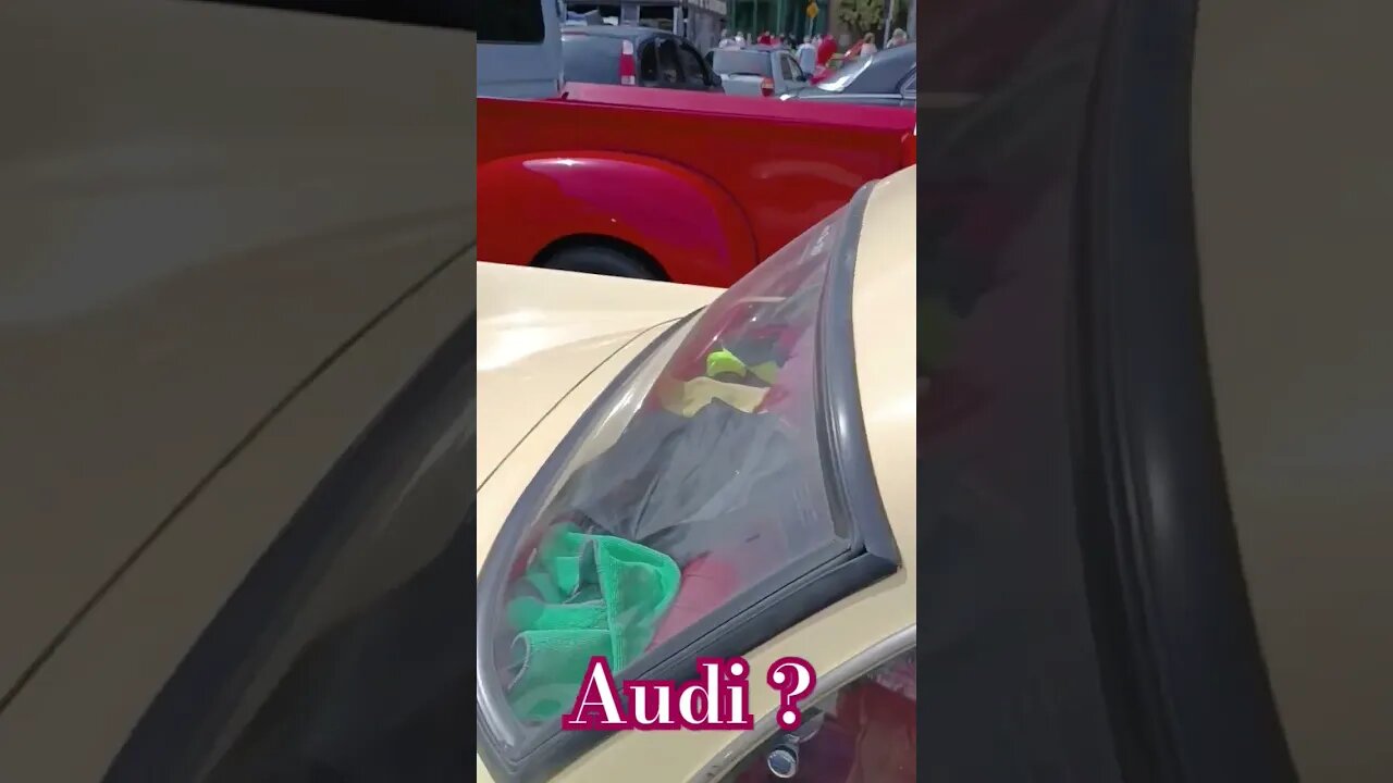 Audi , Triumph picapona ...