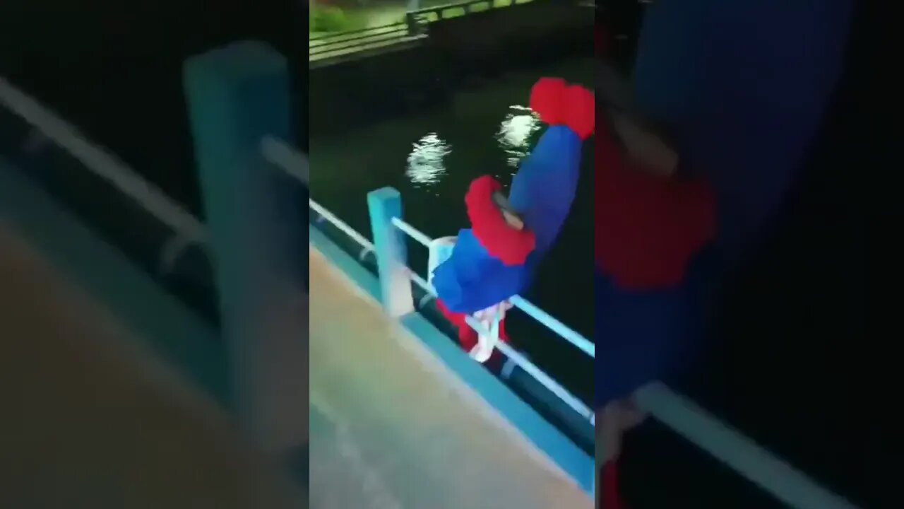 SUPER PULO NINJA DO FOFÃO DANÇANDO DE CABEÇA PARA BAIXO NA CARRETA DA ALEGRIA