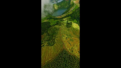 Azores,_The_Kingdom_of_Lush_Green_💚