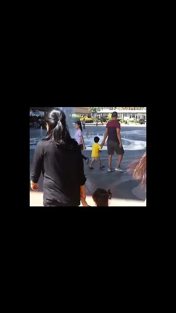 Curly baby girl go at SM in the Philippines with her grandmother and her mommy