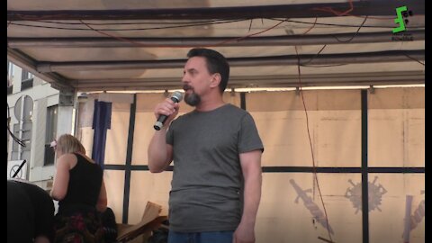 Marsz 102-rocznica Traktatu Wersalskiego - kandydat Konfederacji do Sejmu w 2019r. Mariusz Krogulski