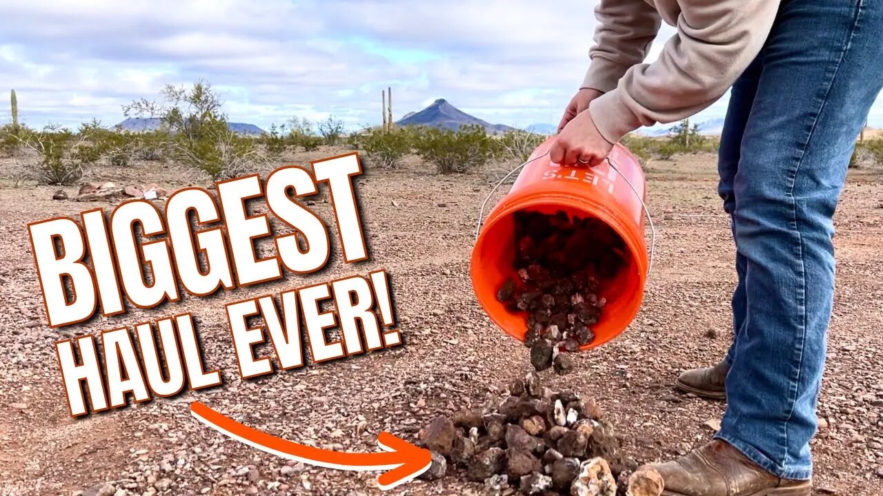 Arizona Rockhounding | Finding CRYSTALS & AGATES in the desert!