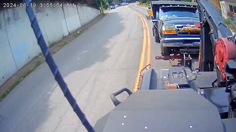 ignorant Mercedes driver