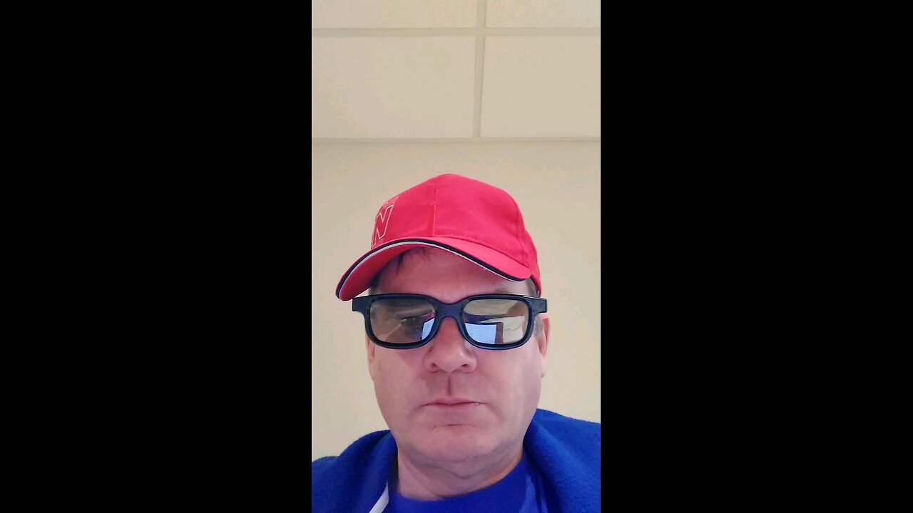 comedy digest. over 8 minutes of comic comedian Bobby Burrows