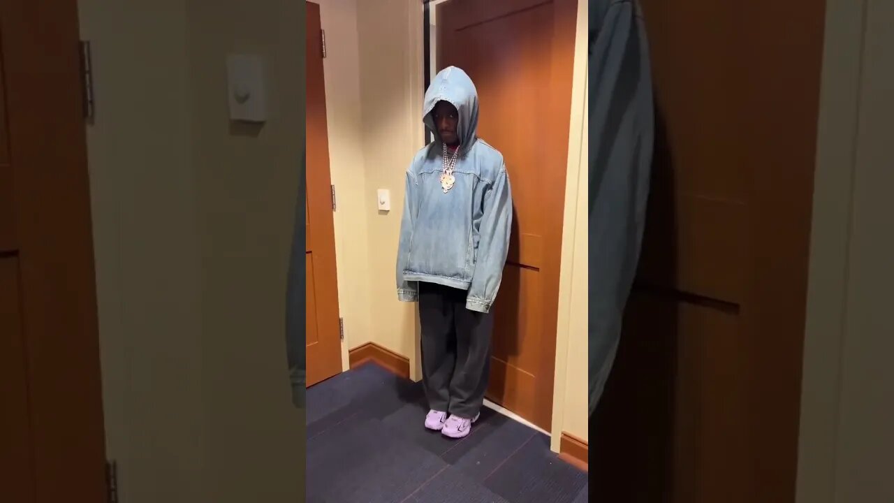 Uzi Being Uzi