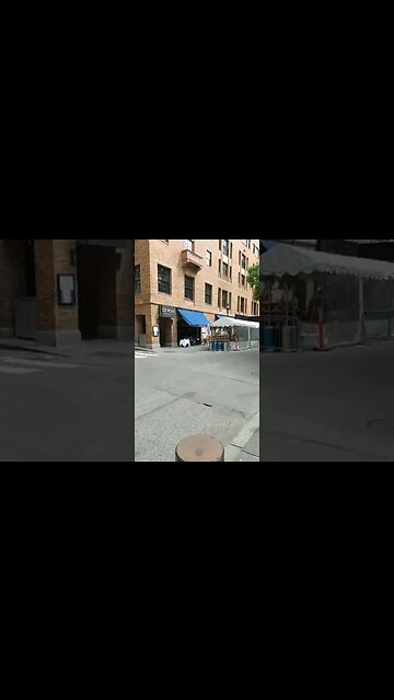 lunch at Rittenhouse Square. do you see any celebrities 😉