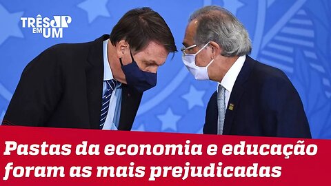 Bolsonaro define orçamento 2021 com vetos parciais