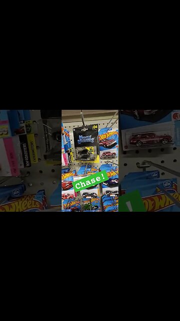 Muscle Machines Chase at Dollar General? Not so Fast! #shorts #diecast #dollargeneral #collectibles