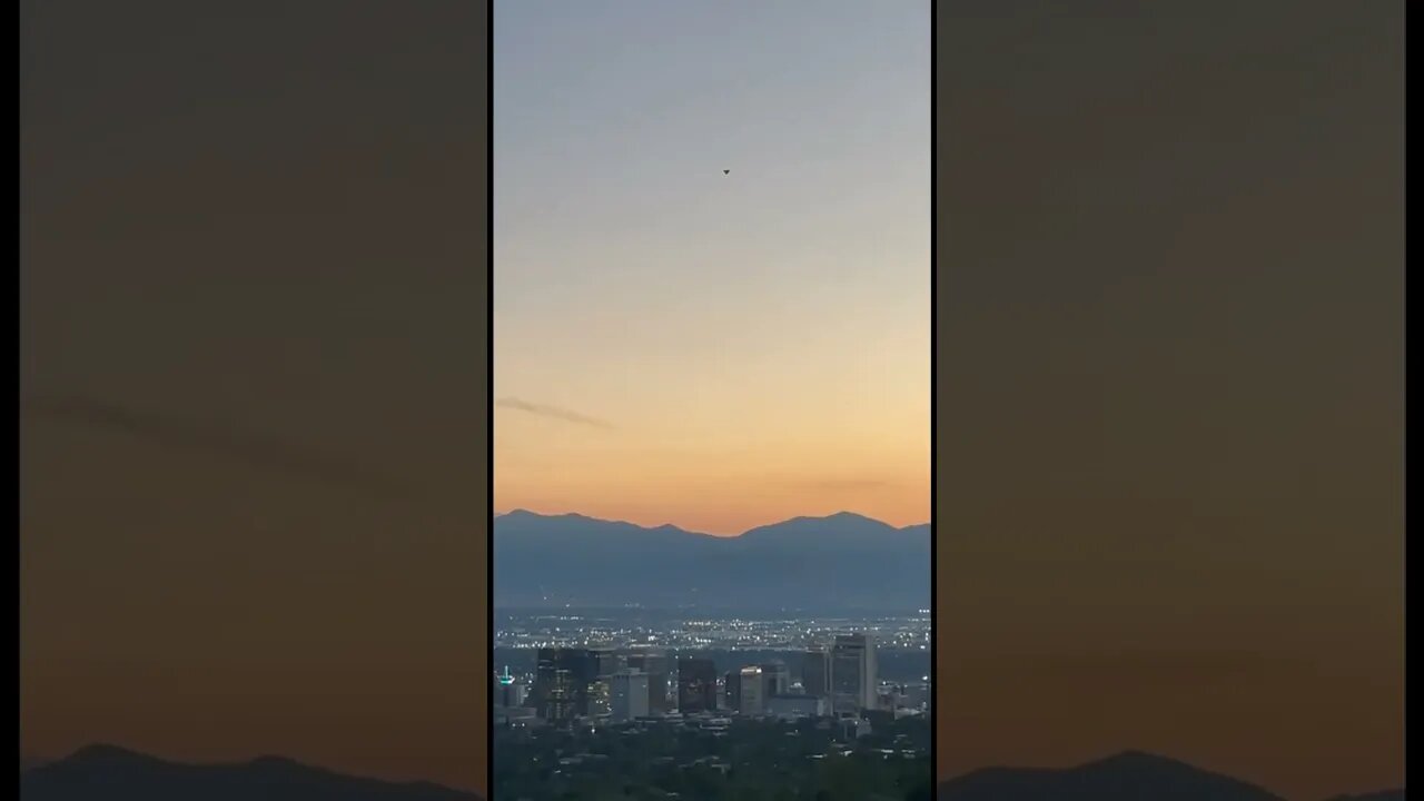 UFO Sighting 🛸 Triangular UFO in Salt Lake, Utah 🛸 Disclosure 👽 CONTACT 👽