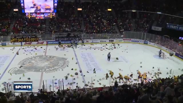 Green Bay Gamblers' 19th annual Teddy Bear Toss