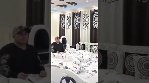 🤔need 1 #shorts #viral #youtubeshorts #saintpee #music #lovesong #love #bed