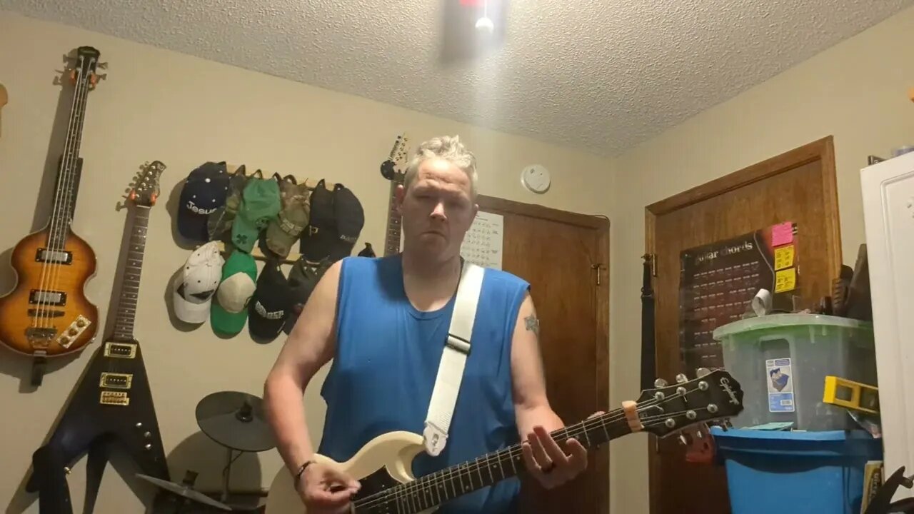 Some riffs on the ole Epiphone SG