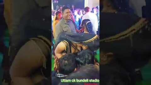 देशी डांस सेक्सी लड़की की