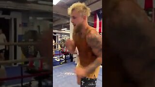 JAKE PAUL IMPROVING HIS SPEED IN THIS BOXING TRAINING FOR ANDERSON SILVA