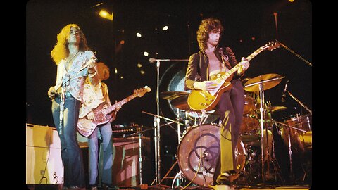 Bring It On Home ~ Led Zeppelin ( Live )