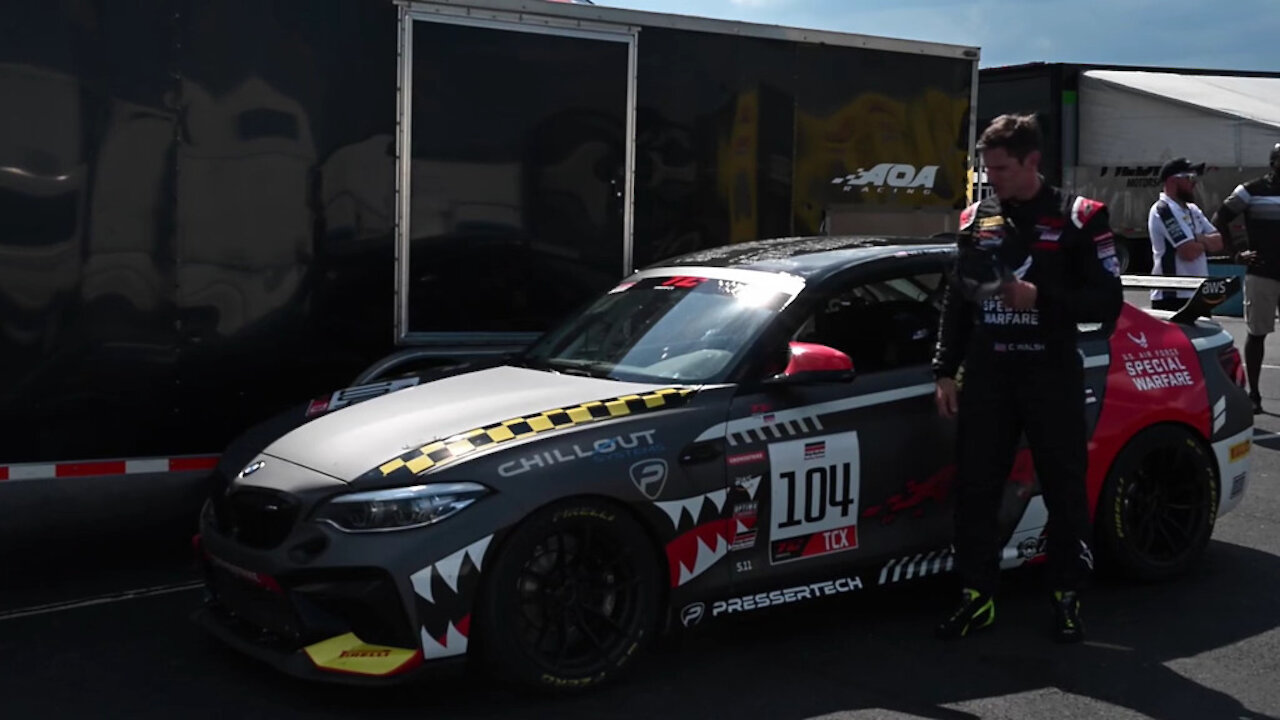 Special Warfare major makes pro racing debut