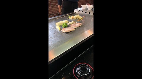 Teppanyaki live cooking Japanese Food