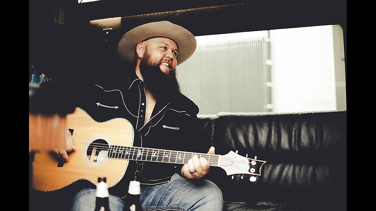 Where I Find God -Larry Fleet (Lyrics)