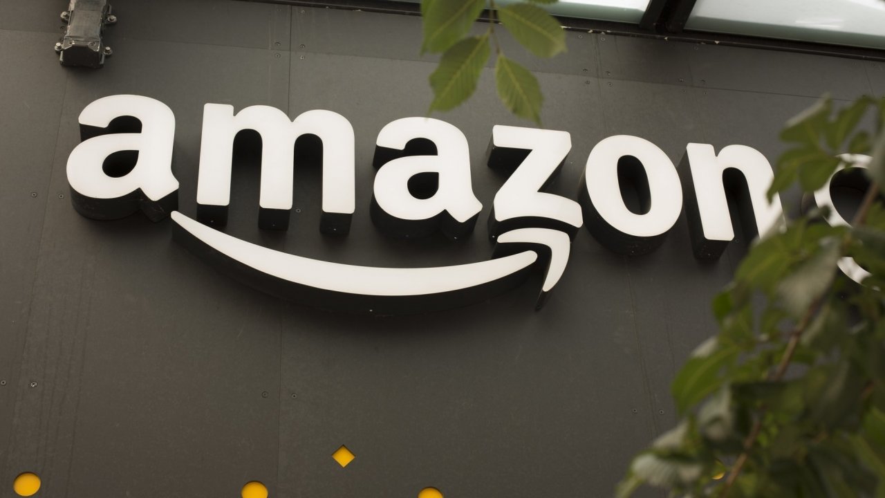 Amazon Investigating Employee Bribery Claims