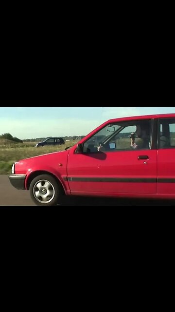 BMW M6 Coupe V10 vs brutal Nissan Micra Gen 1 #nissan #micra #nissanmicra #bmwm6 #m6coupe #bmwm6v10