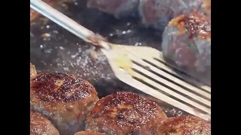 Popular Hamburger Steak - Korean Street Food @Ehsanuuu TV @KOREAN LOVE KLOVE