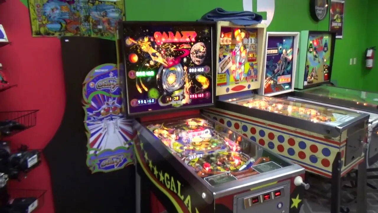 1980 Stern GALAXY Pinball - One Of The Harry Williams Masterpiece Designs - Beautiful Machine