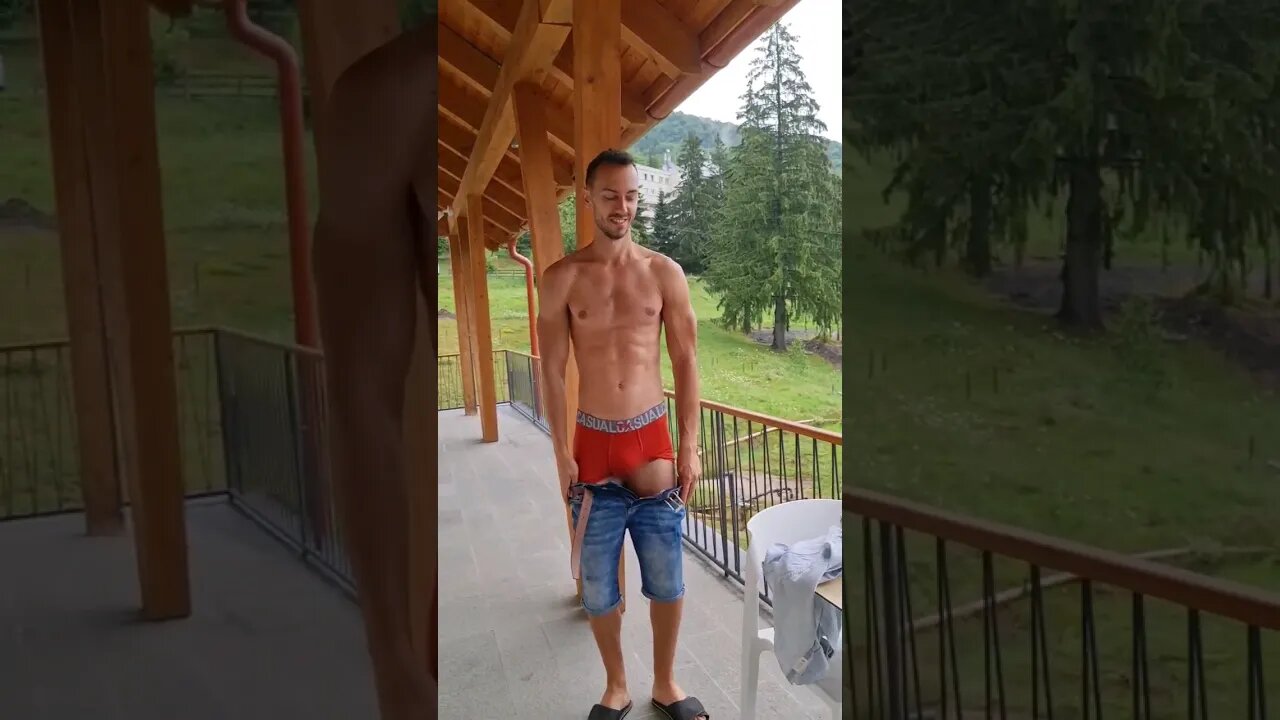 No clothes in the Mountains 😉