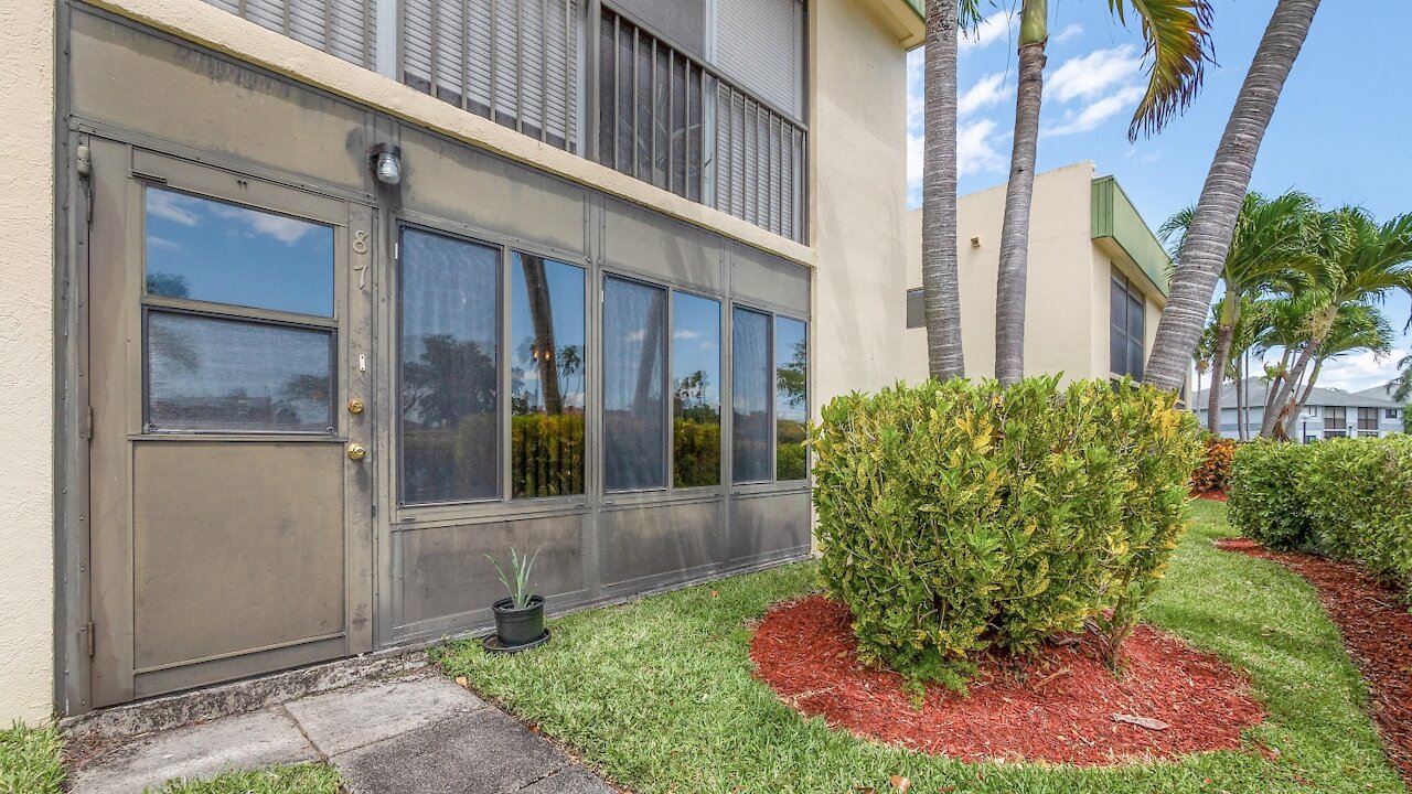 15217 Lakes of Delray Blvd #87