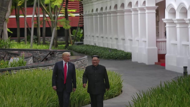 KJU Brings Own Toilet to Summit, Fears Singapore Sewer Divers